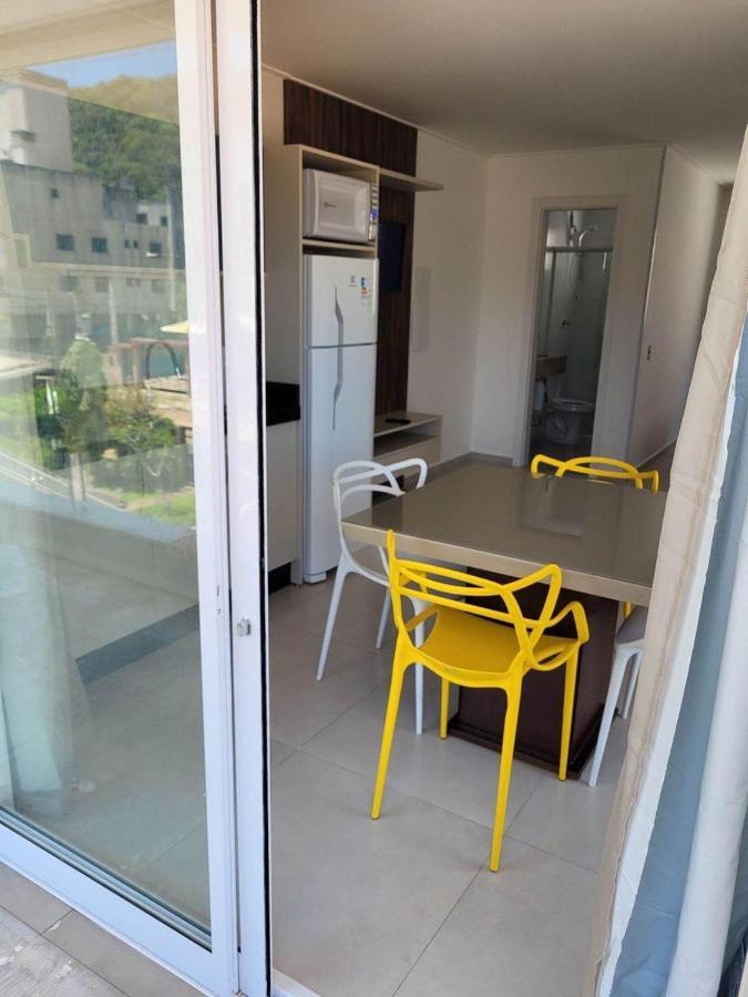 Ambar Beach Apartment Bombinhas Bagian luar foto